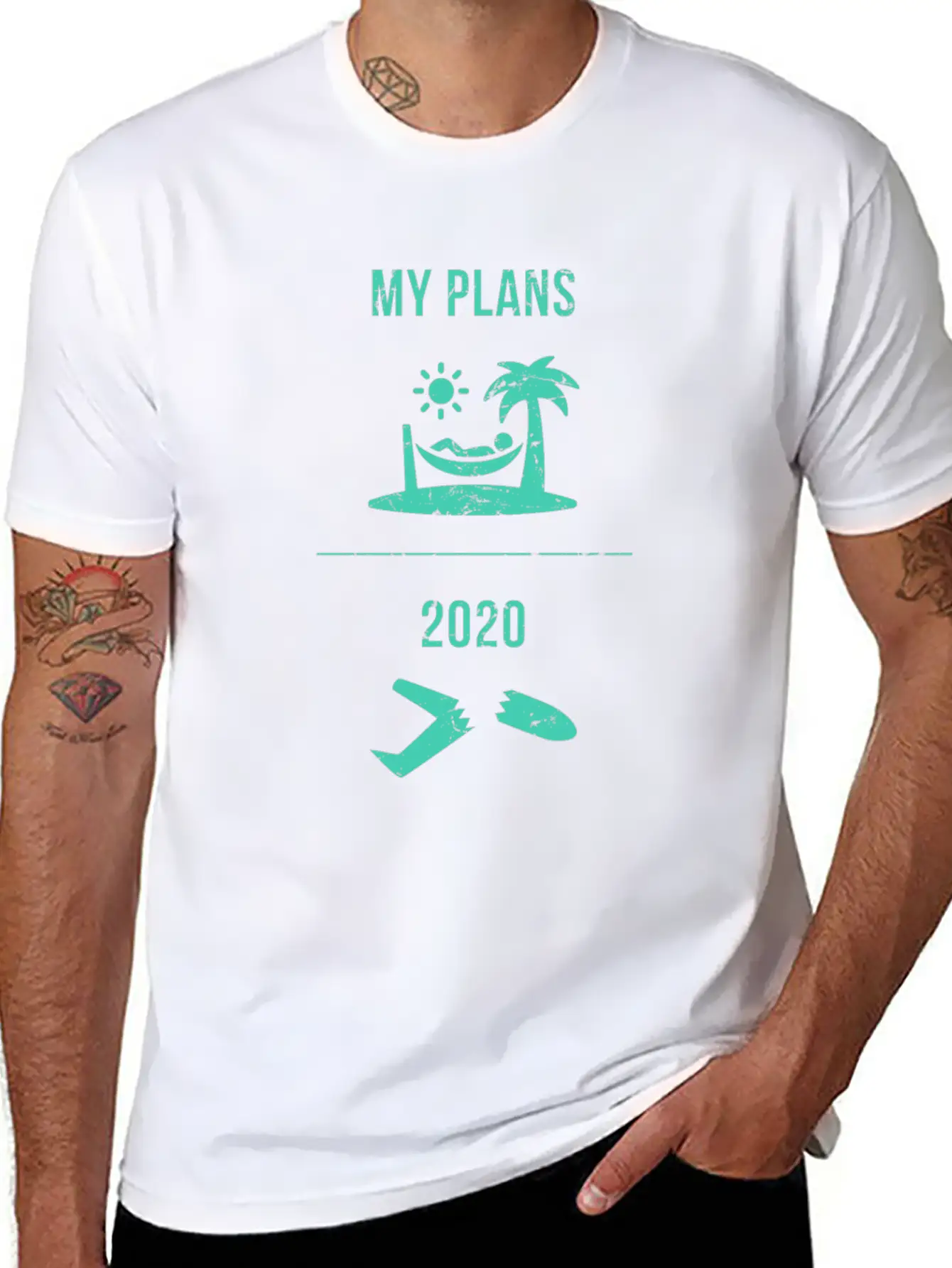 2020 Graduation 2020 Quarantine 2020 Toilet Paper Classic Crew Neck Graphic Tee – Everyday Minimal Look